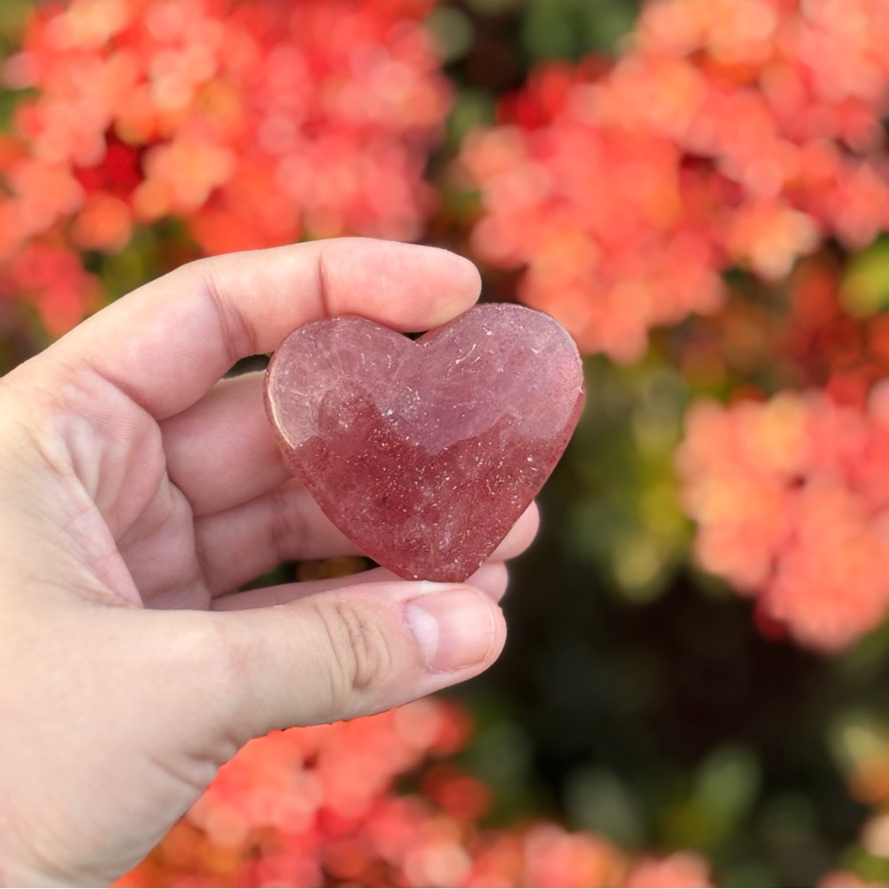 Strawberry Quartz Heart Carving Crystal • 2